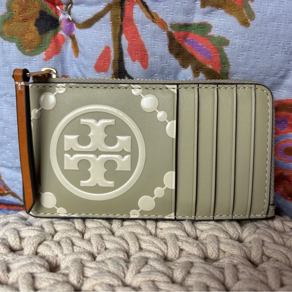 COPY - Tory Burch T Monogram Constrast Embossed Zip Card Case